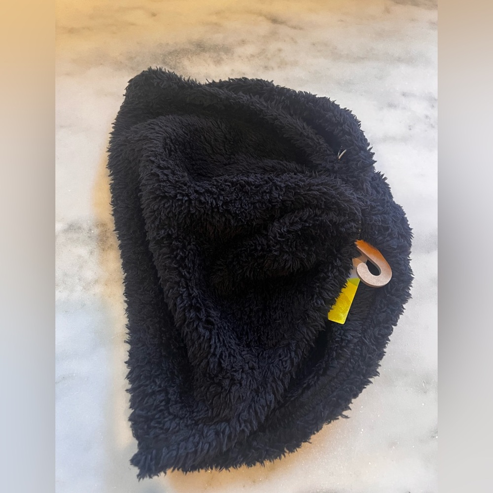 Kids fleece neck gaiter